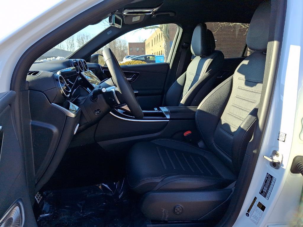 used 2023 Mercedes-Benz GLC 300 car, priced at $39,900