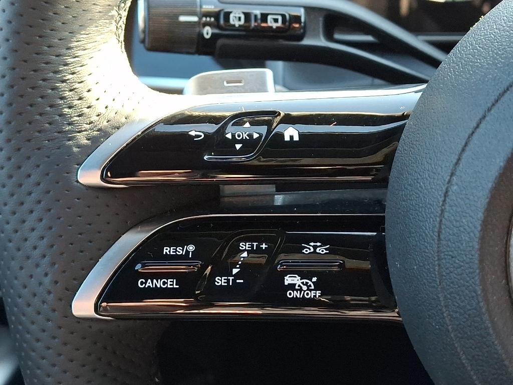 used 2023 Mercedes-Benz GLC 300 car, priced at $39,900