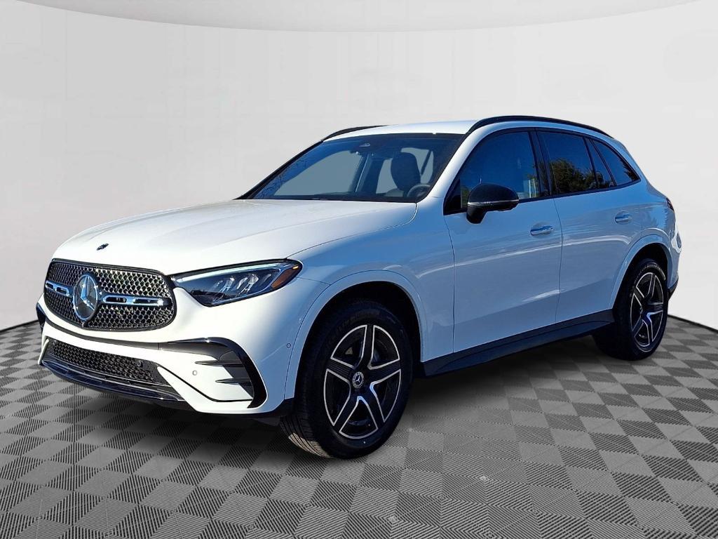 used 2023 Mercedes-Benz GLC 300 car, priced at $39,900