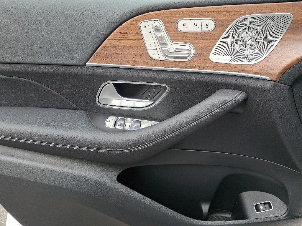 new 2026 Mercedes-Benz GLE 350 car, priced at $71,815