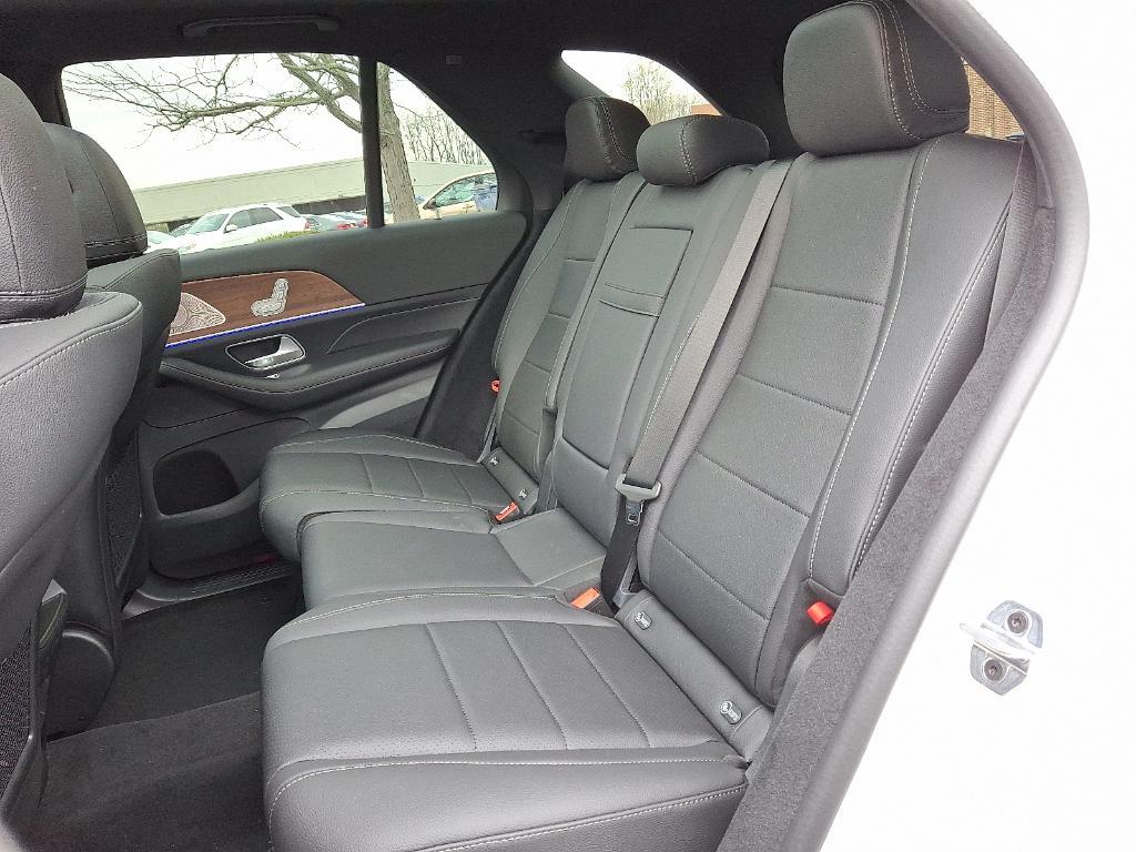 new 2026 Mercedes-Benz GLE 350 car, priced at $71,815