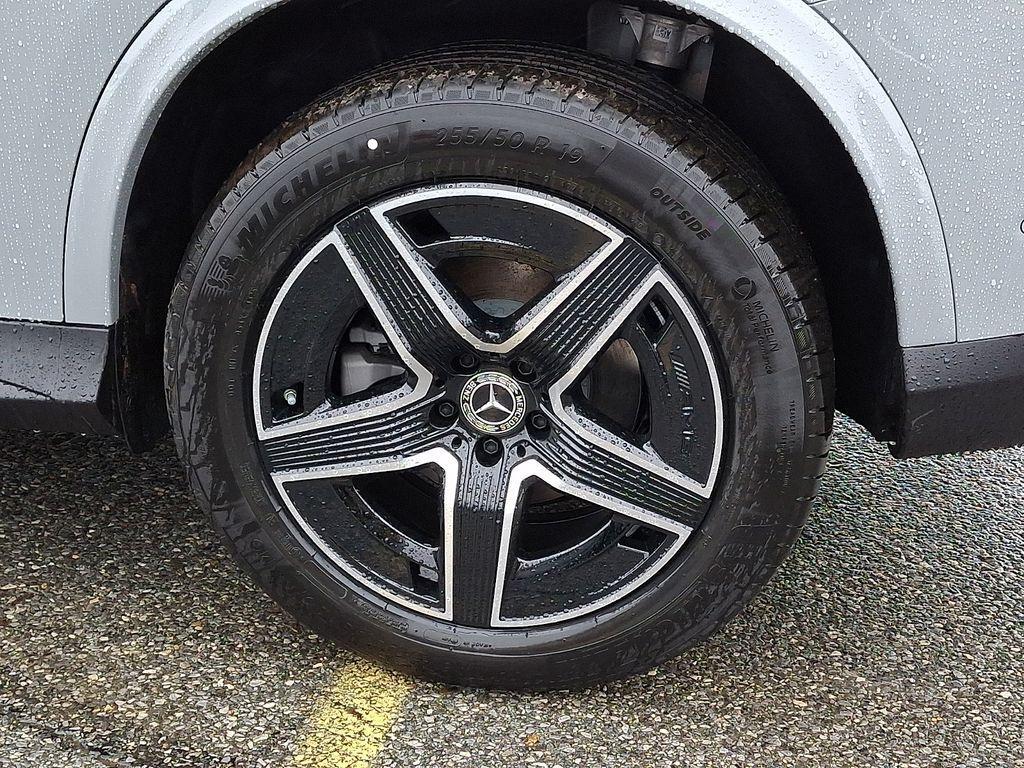 new 2026 Mercedes-Benz GLC 300 car, priced at $67,980