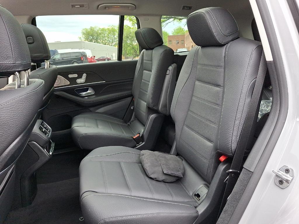 new 2026 Mercedes-Benz GLS 450 car, priced at $108,170