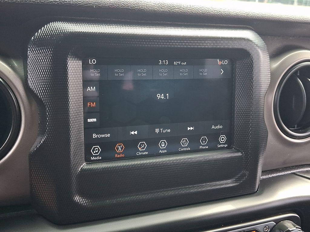 used 2021 Jeep Wrangler Unlimited car, priced at $25,820