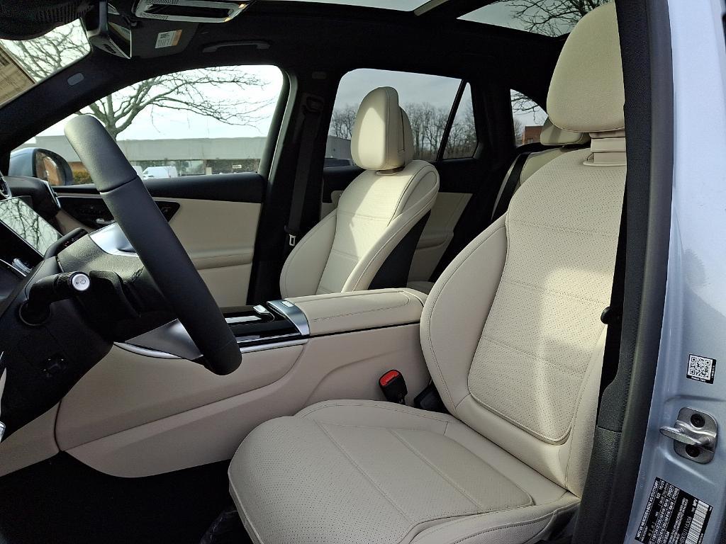 new 2026 Mercedes-Benz GLC 300 car, priced at $55,300