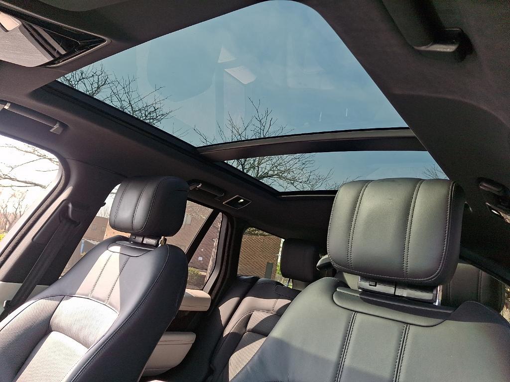 used 2020 Land Rover Range Rover car, priced at $39,900