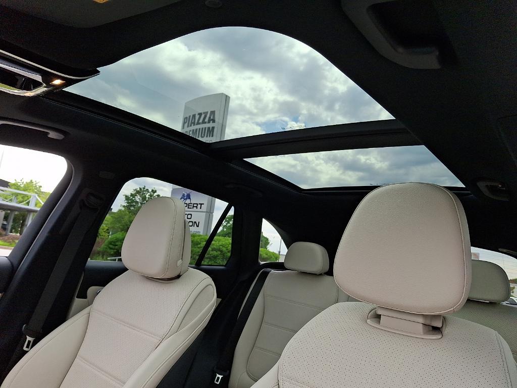 new 2026 Mercedes-Benz GLC 300 car, priced at $54,985
