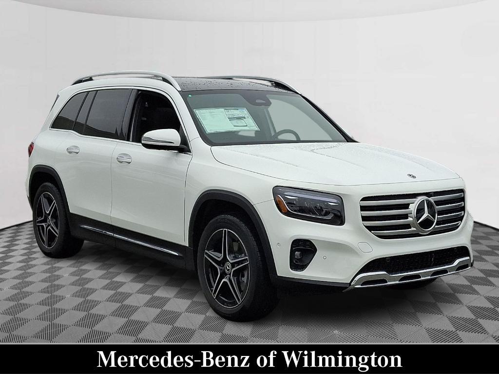 new 2026 Mercedes-Benz GLB 250 car