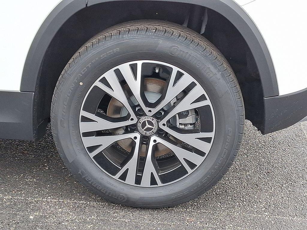 new 2026 Mercedes-Benz GLA 250 car, priced at $45,250