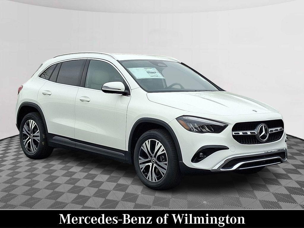 new 2026 Mercedes-Benz GLA 250 car, priced at $45,250