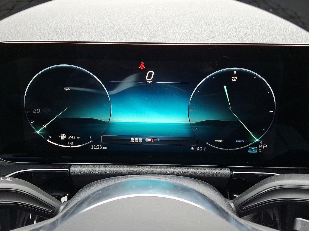 new 2026 Mercedes-Benz GLA 250 car, priced at $45,250