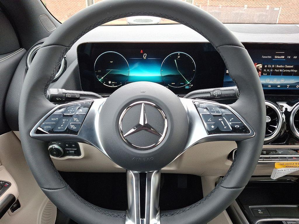 new 2026 Mercedes-Benz GLA 250 car, priced at $45,250