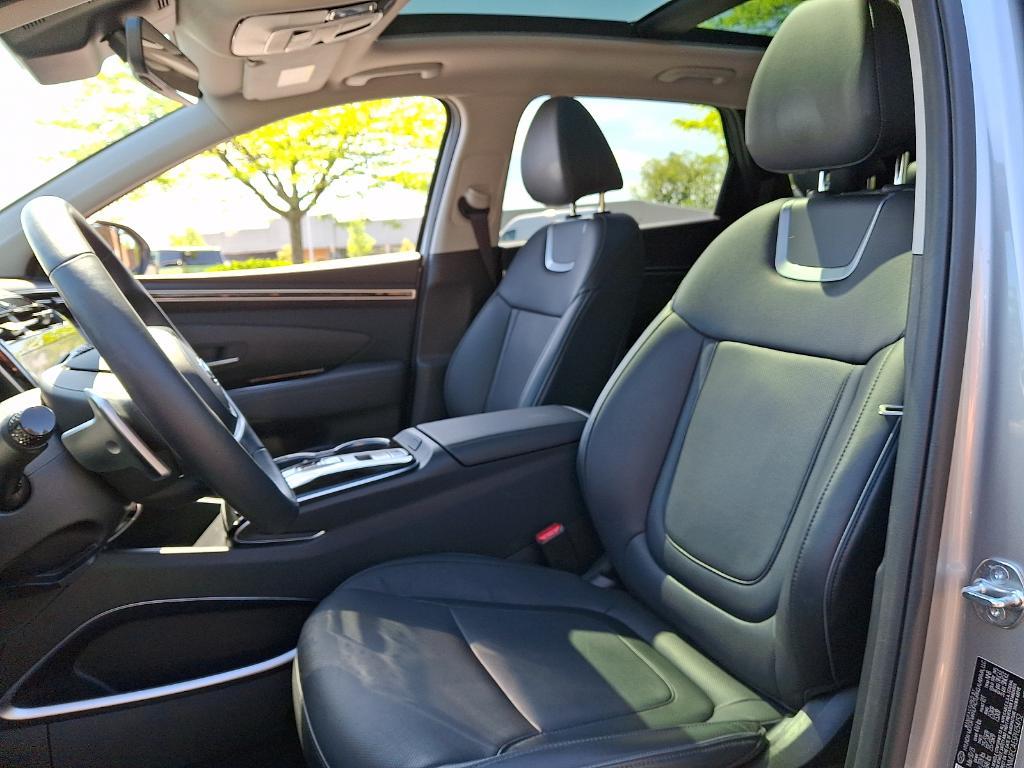 used 2023 Hyundai Tucson car, priced at $27,900