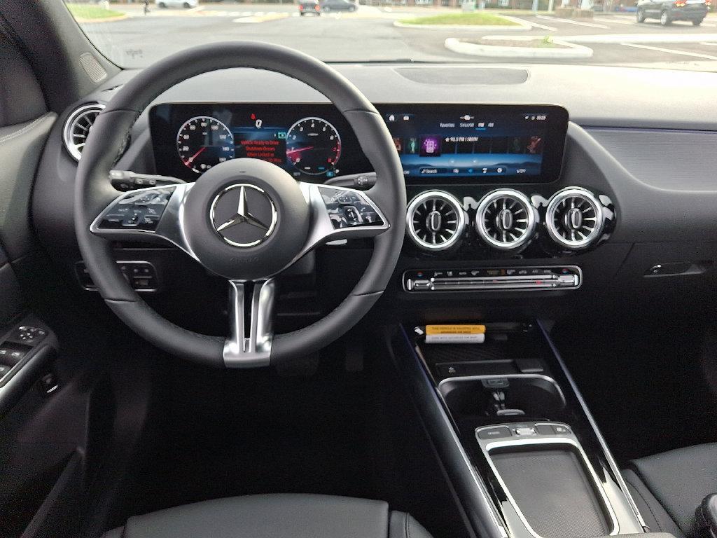 new 2026 Mercedes-Benz GLA 250 car, priced at $49,120