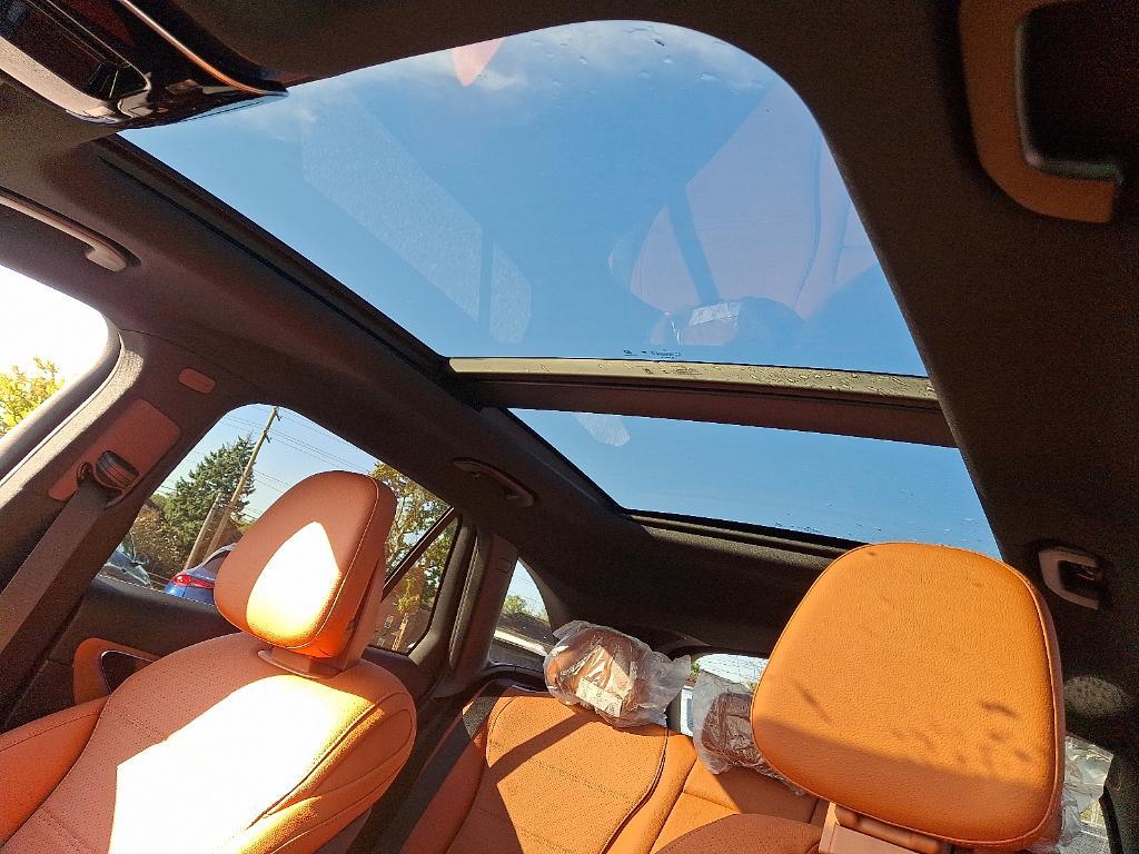 new 2026 Mercedes-Benz GLC 300 car