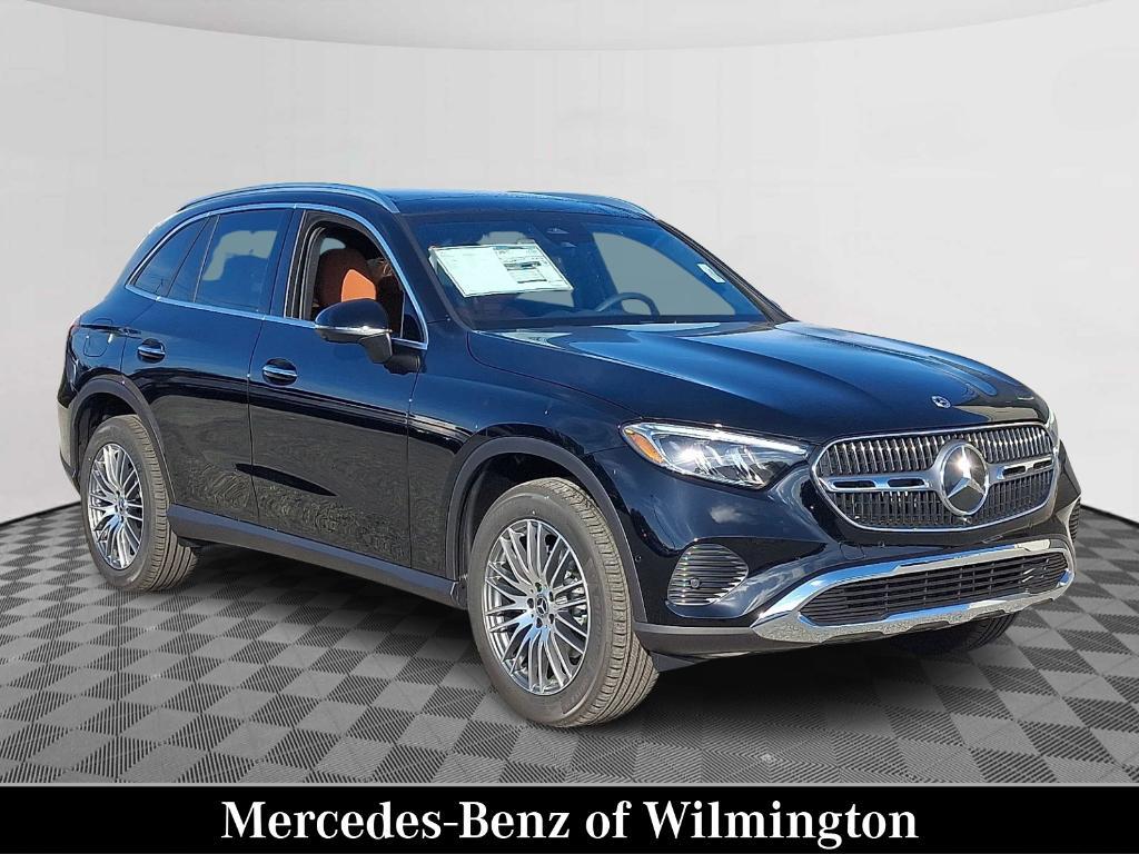 new 2026 Mercedes-Benz GLC 300 car