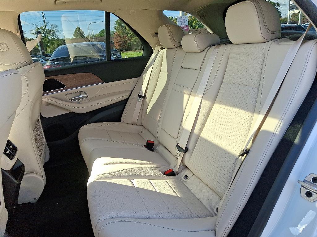 new 2026 Mercedes-Benz GLE 350 car