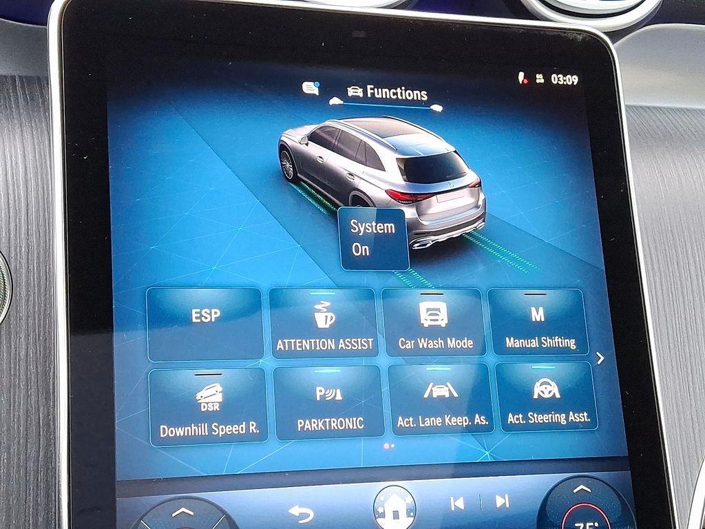 new 2026 Mercedes-Benz GLC 300 car, priced at $59,635