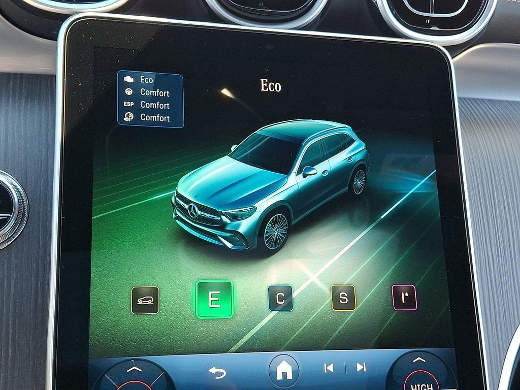 new 2026 Mercedes-Benz GLC 300 car, priced at $58,520