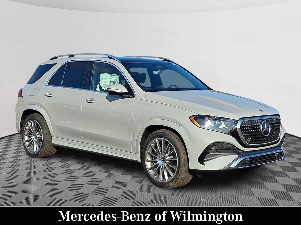 new 2027 Mercedes-Benz GLE 450 car, priced at $81,460