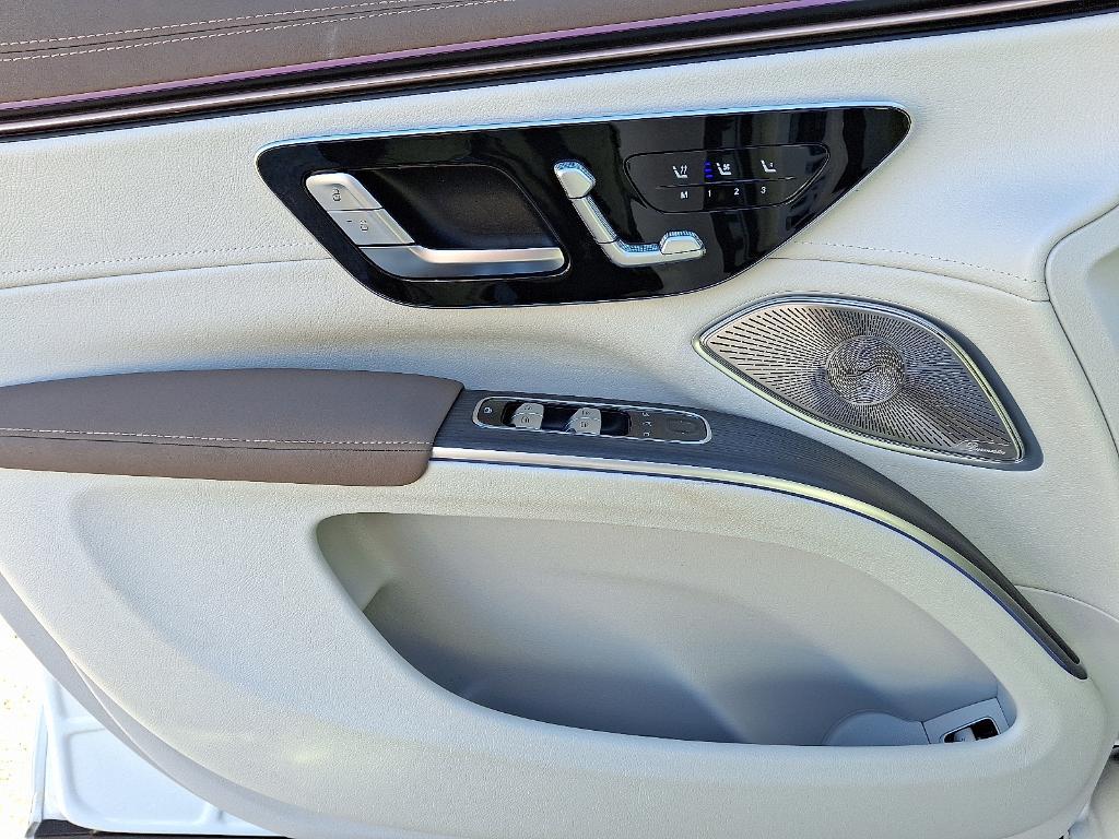 used 2023 Mercedes-Benz EQS 580 car, priced at $60,900