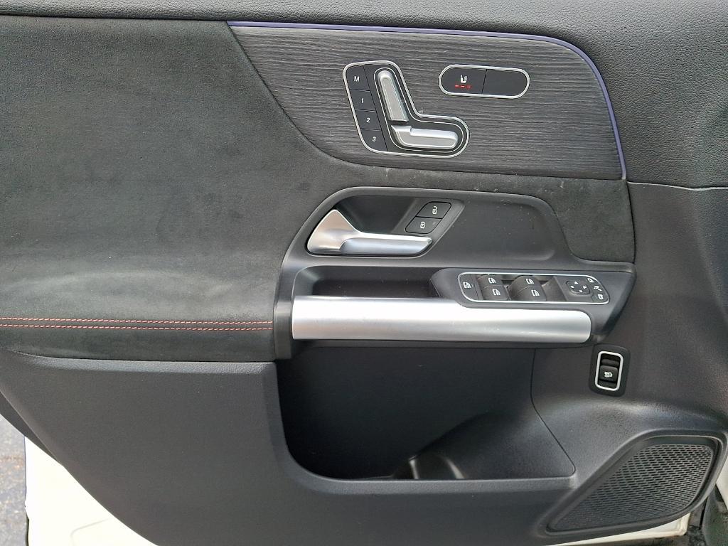 used 2023 Mercedes-Benz GLA 250 car, priced at $30,900