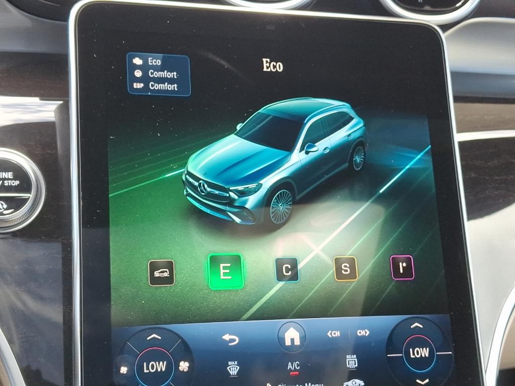 new 2025 Mercedes-Benz GLC 300 car, priced at $54,785