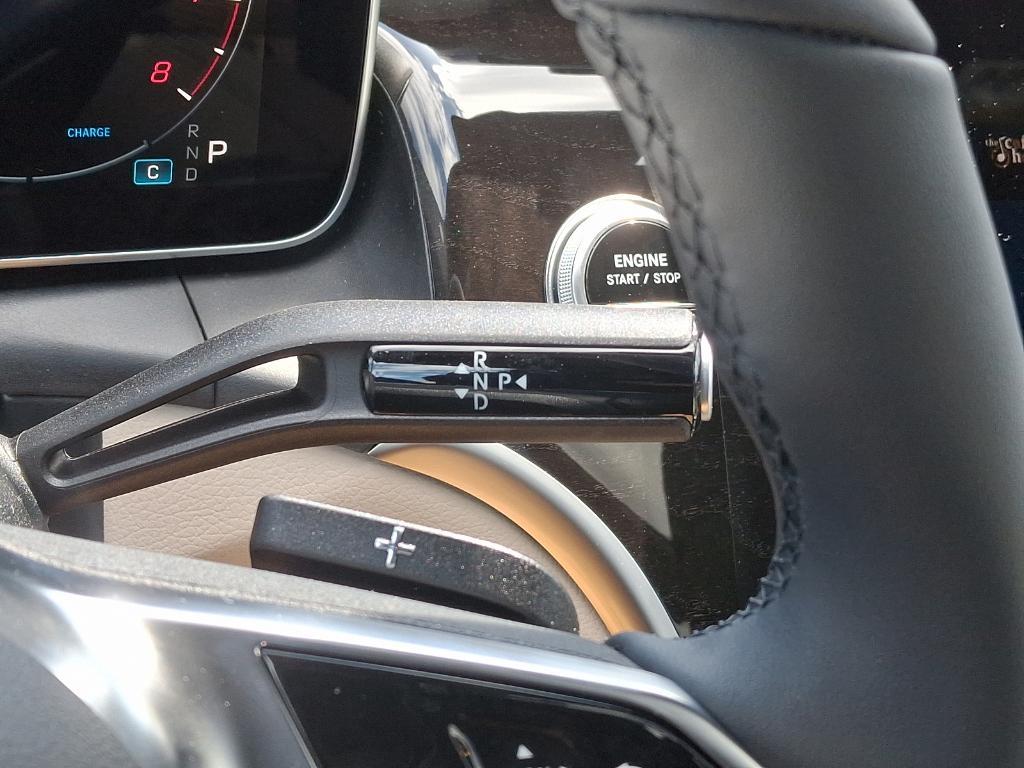 new 2025 Mercedes-Benz GLC 300 car, priced at $54,785