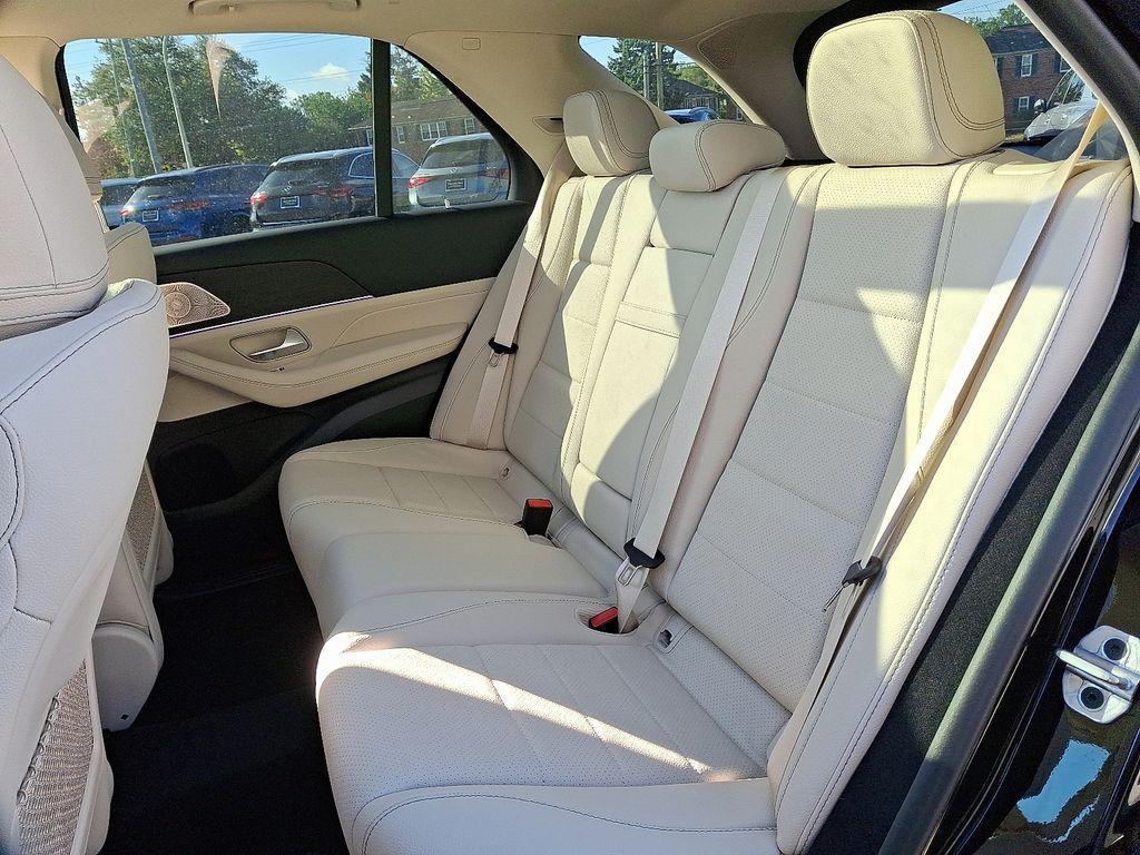 new 2026 Mercedes-Benz GLE 450 car, priced at $80,530