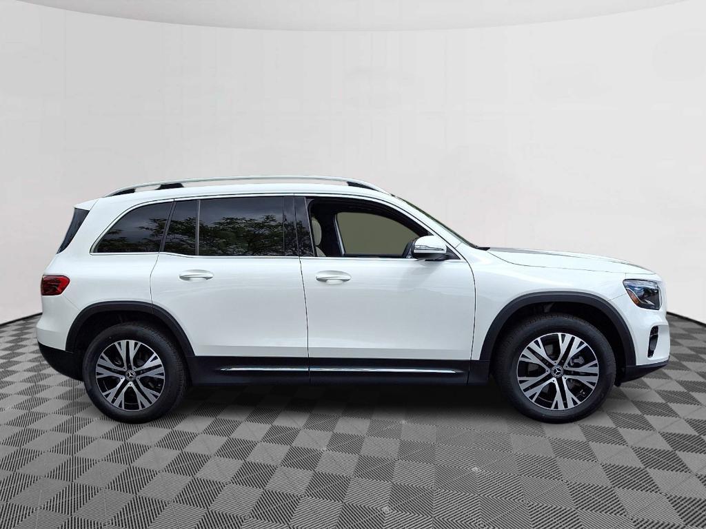 used 2026 Mercedes-Benz GLB 250 car, priced at $48,900