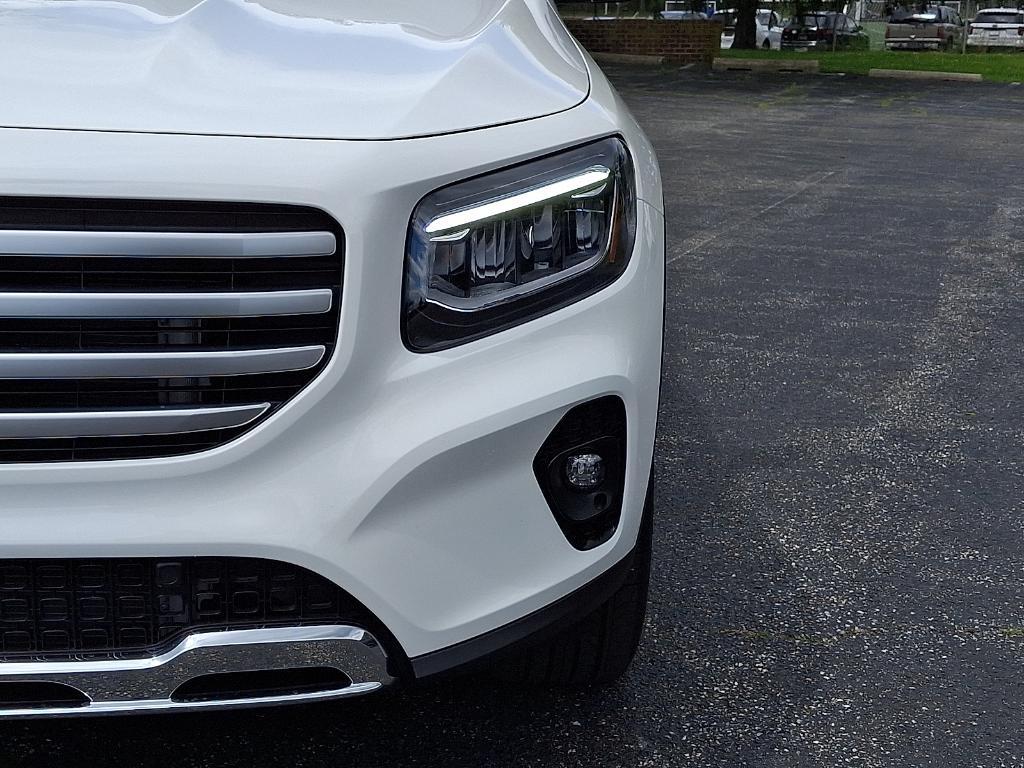used 2026 Mercedes-Benz GLB 250 car, priced at $48,900
