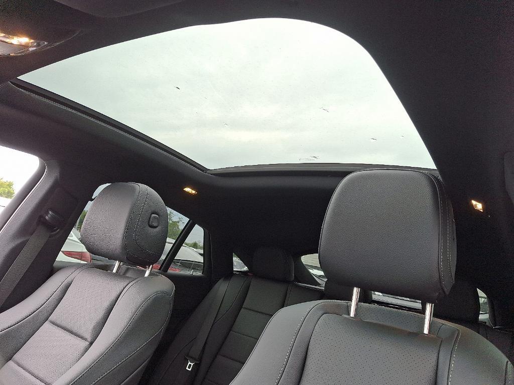 new 2026 Mercedes-Benz GLE 450 car, priced at $82,360