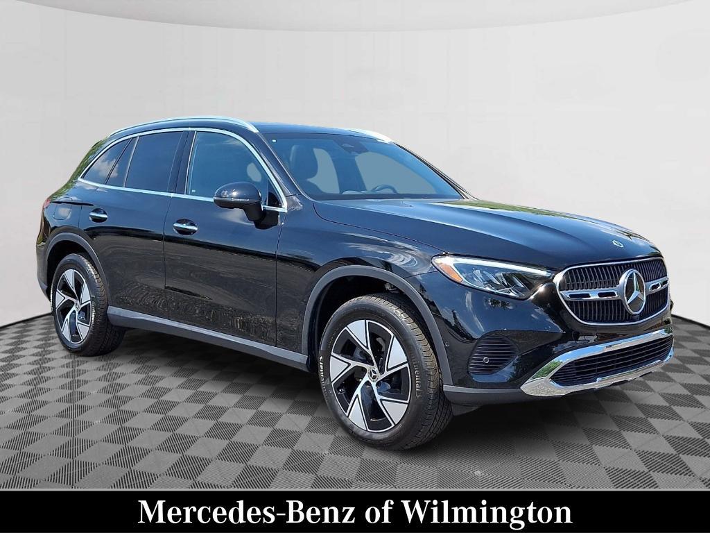 used 2023 Mercedes-Benz GLC 300 car, priced at $40,820