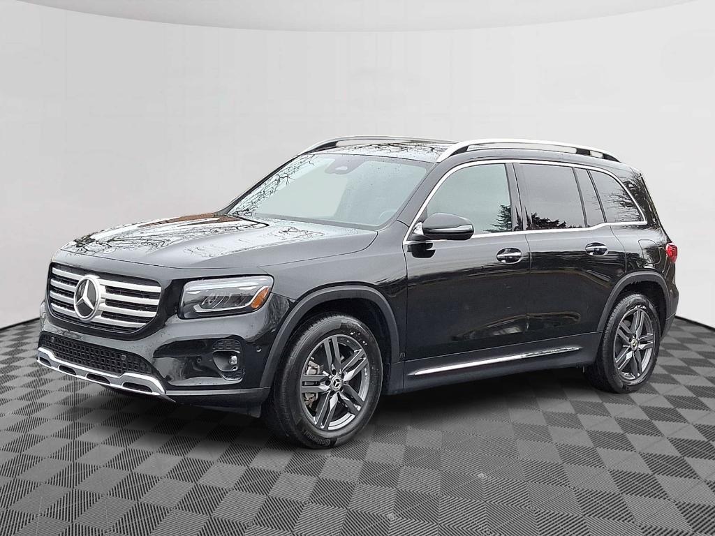used 2024 Mercedes-Benz GLB 250 car, priced at $39,900