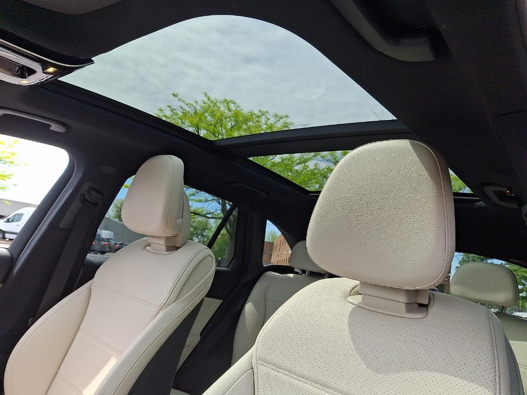 used 2026 Mercedes-Benz GLC 300 car, priced at $52,900