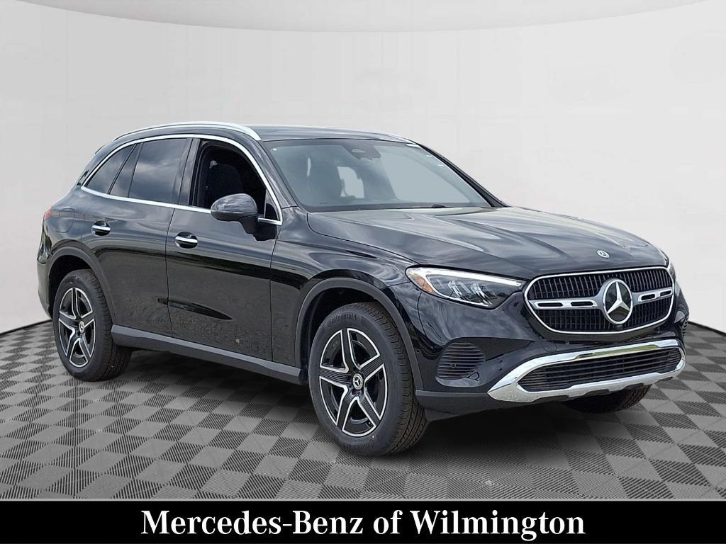 new 2026 Mercedes-Benz GLC 300 car, priced at $54,985