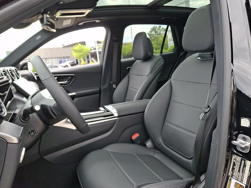 new 2026 Mercedes-Benz GLC 300 car, priced at $54,985