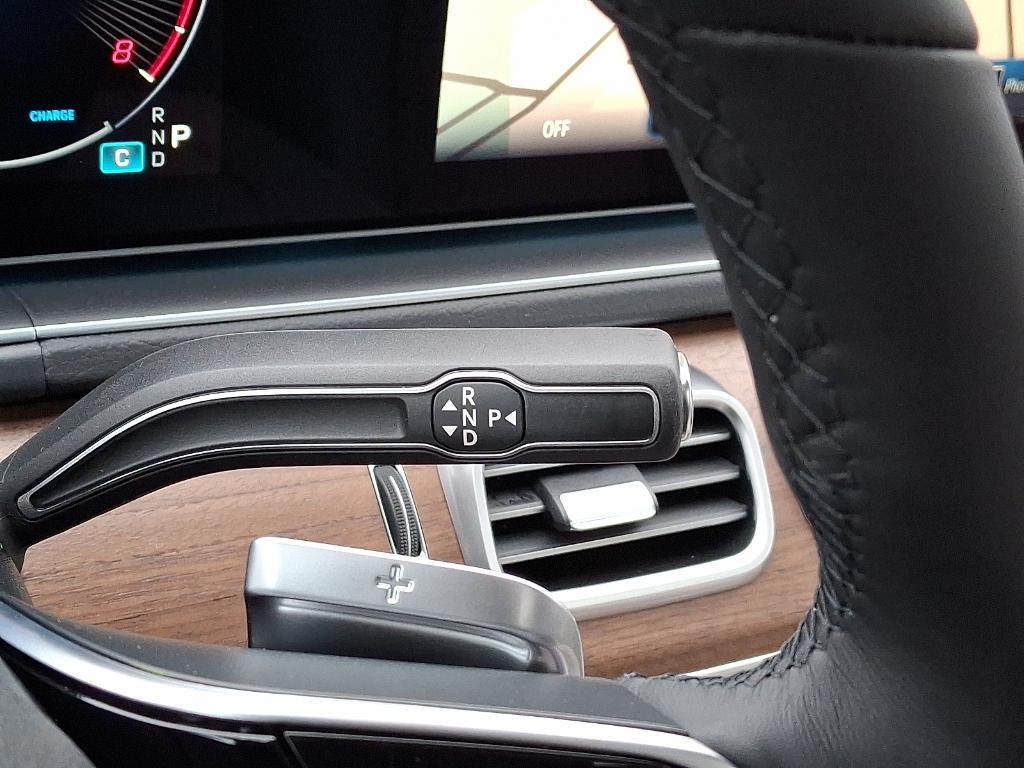 new 2026 Mercedes-Benz GLE 450 car, priced at $86,580