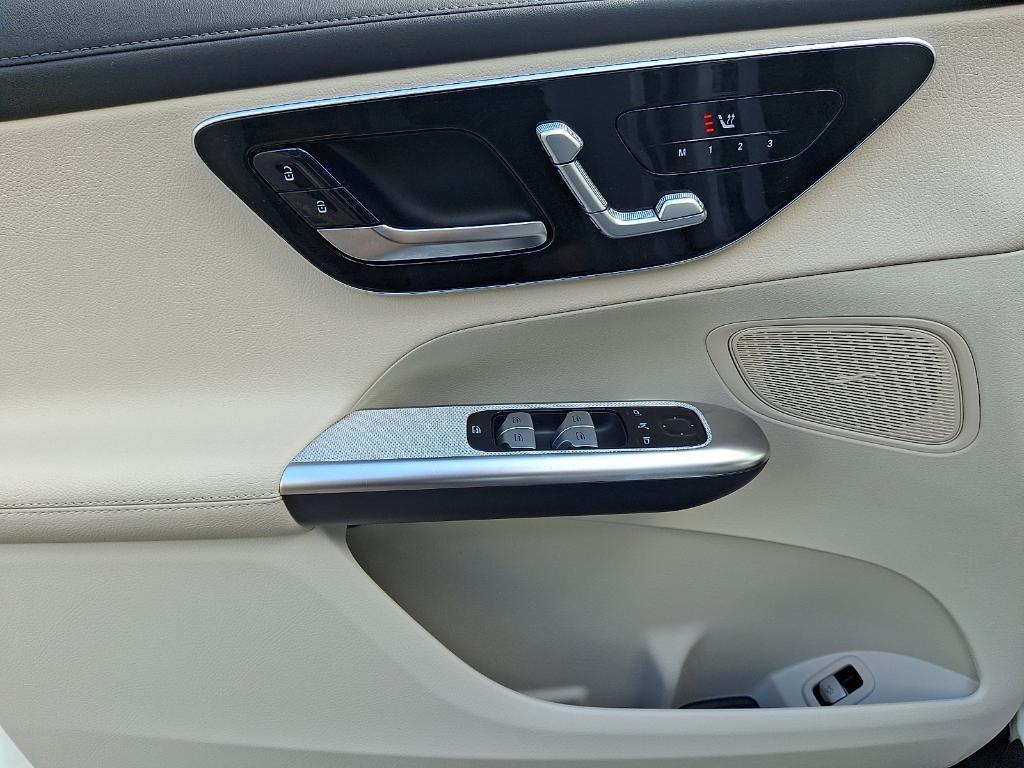 used 2023 Mercedes-Benz GLC 300 car, priced at $35,900