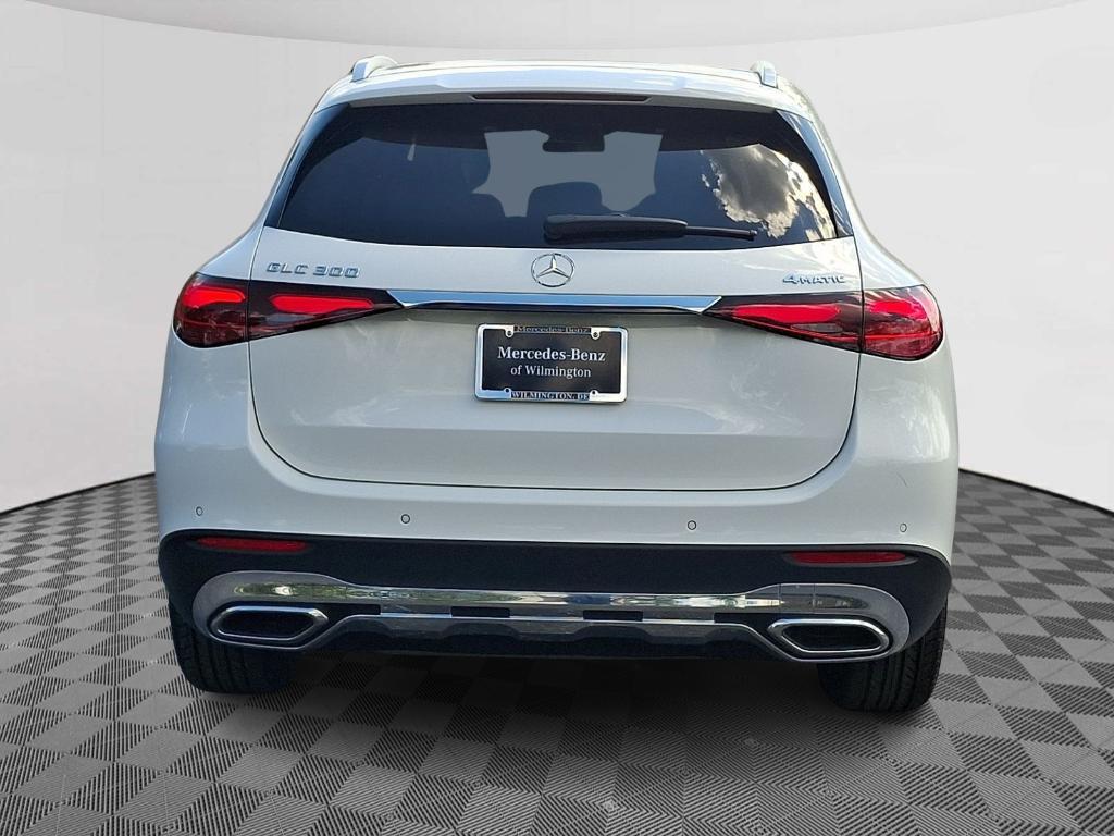 used 2023 Mercedes-Benz GLC 300 car, priced at $35,900