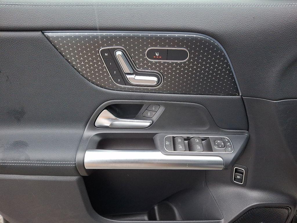 new 2026 Mercedes-Benz GLA 250 car, priced at $50,040