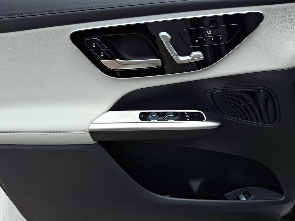 new 2026 Mercedes-Benz GLC 300 car, priced at $58,135