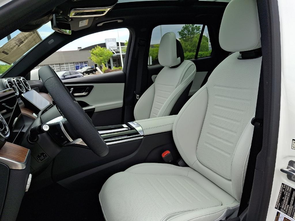 new 2026 Mercedes-Benz GLC 300 car, priced at $58,135