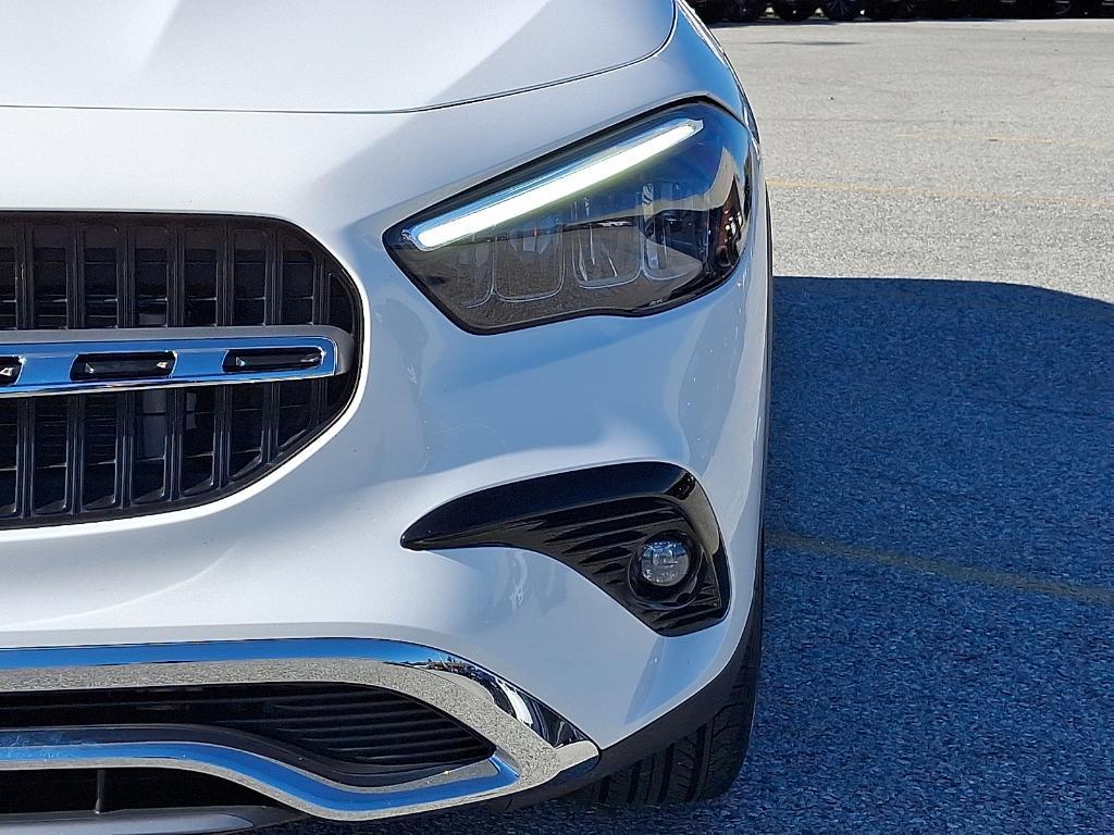 used 2025 Mercedes-Benz GLA 250 car, priced at $38,900
