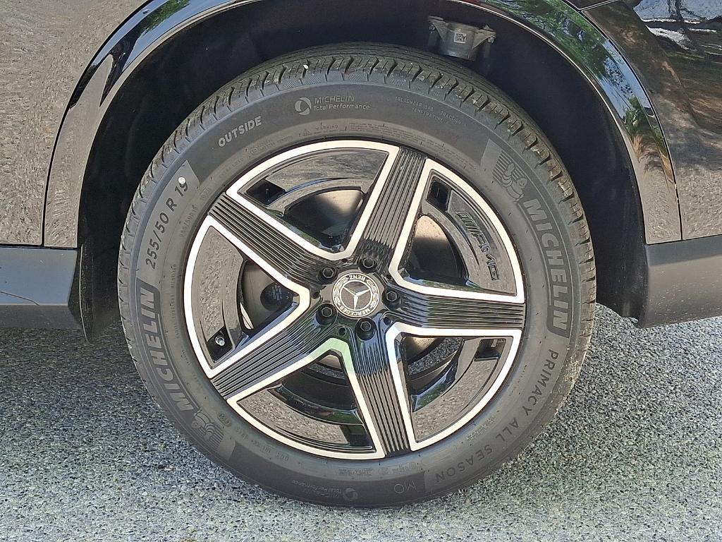 new 2026 Mercedes-Benz GLC 300 car, priced at $60,830