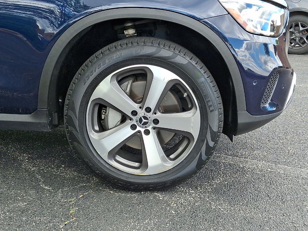 used 2022 Mercedes-Benz GLC 300 car, priced at $41,900