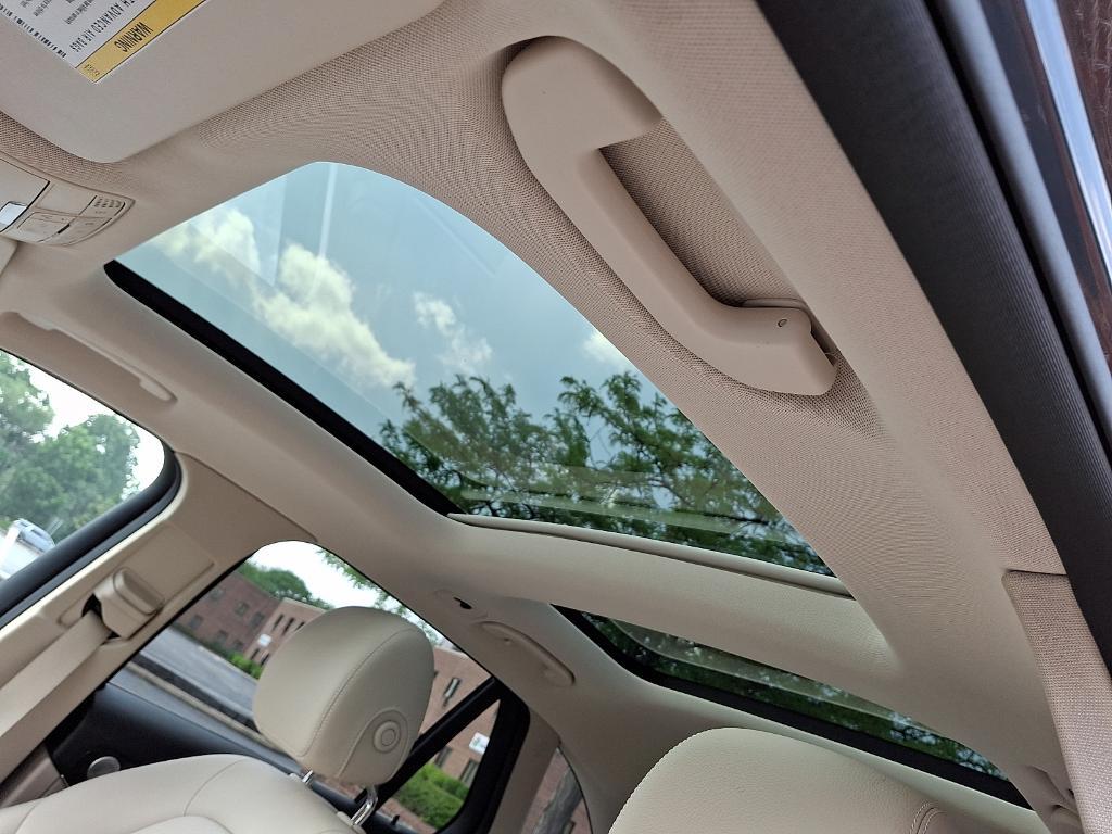 used 2018 Mercedes-Benz GLC 300 car, priced at $20,820