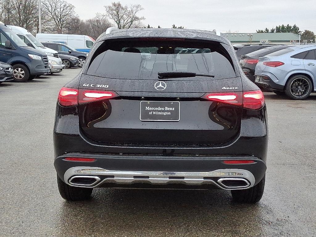 new 2026 Mercedes-Benz GLC 300 car