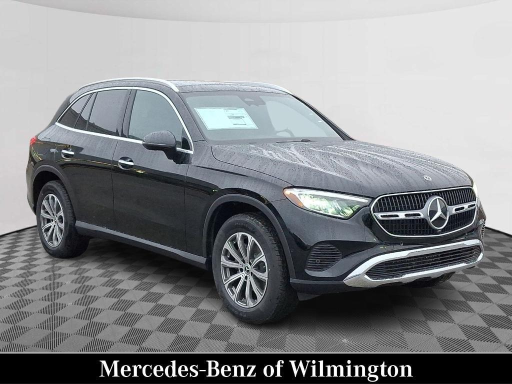 new 2026 Mercedes-Benz GLC 300 car