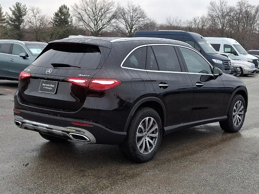 new 2026 Mercedes-Benz GLC 300 car